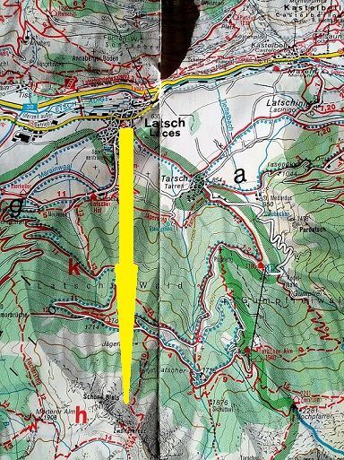 Laces e a SUD la cima del M.te Croce delle 12